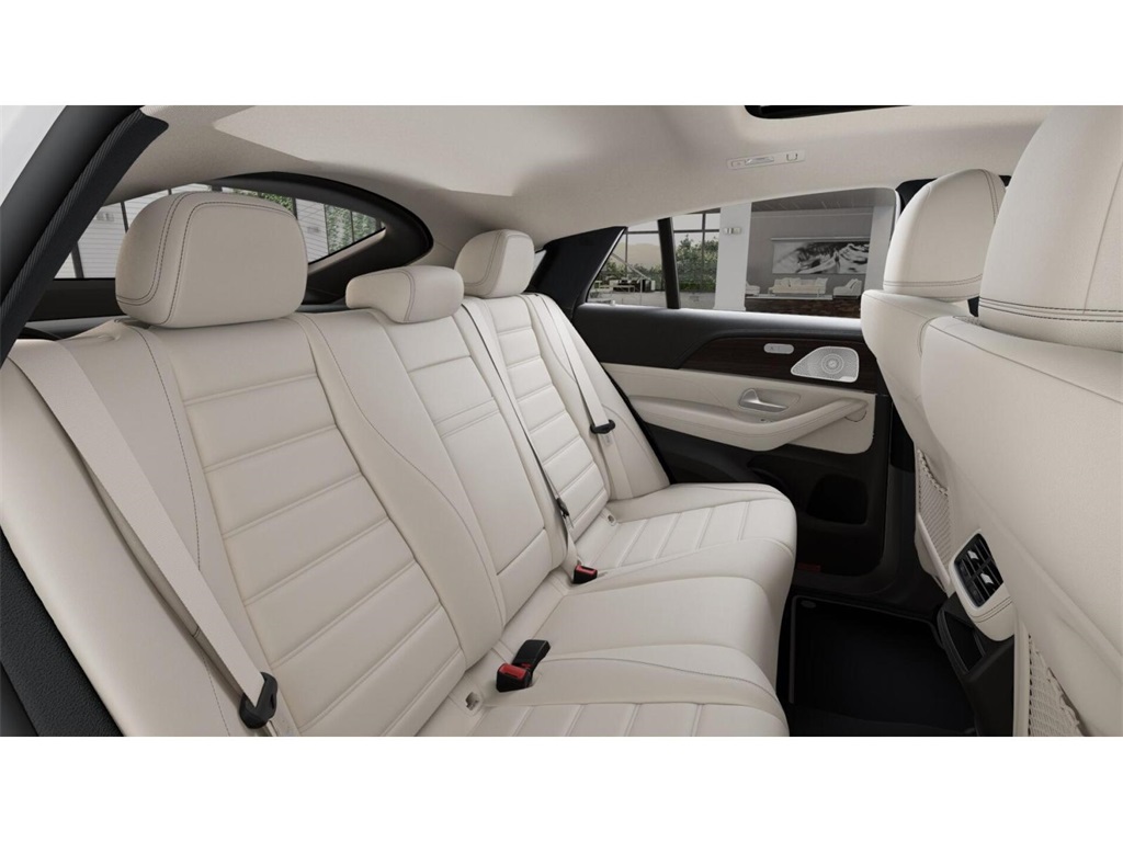 2026 Mercedes Benz GLE 450 4MATIC photo 5