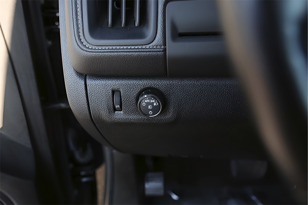 Used Car 2018 Gmc Canyon  Denali For Sale Under $30,000 In Austin, Texas