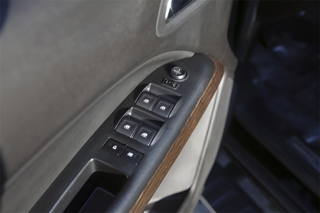 Used Car 2018 Gmc Canyon  Denali For Sale Under $30,000 In Austin, Texas