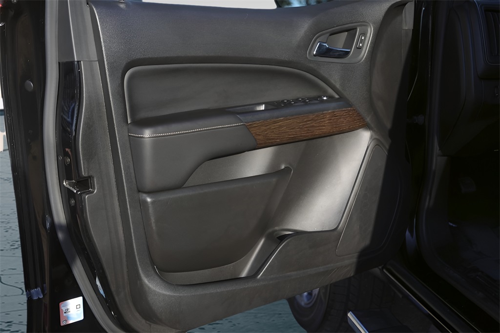 Used Car 2018 Gmc Canyon  Denali For Sale Under $30,000 In Austin, Texas