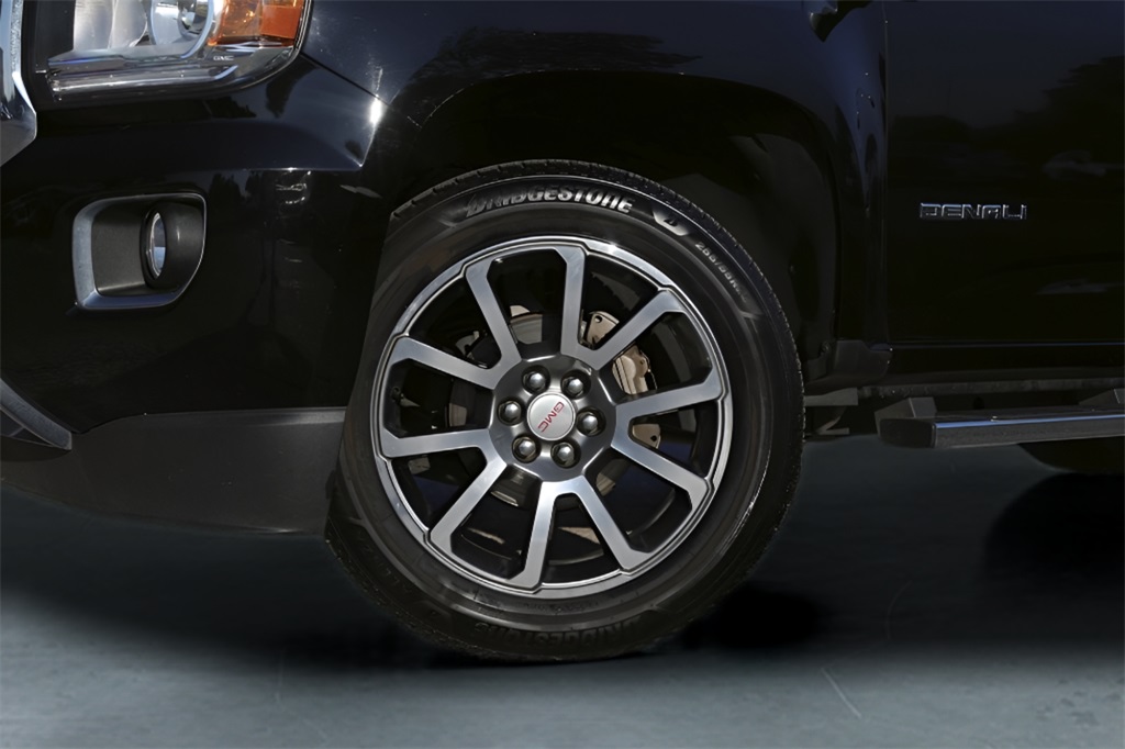 Used Car 2018 Gmc Canyon  Denali For Sale Under $30,000 In Austin, Texas