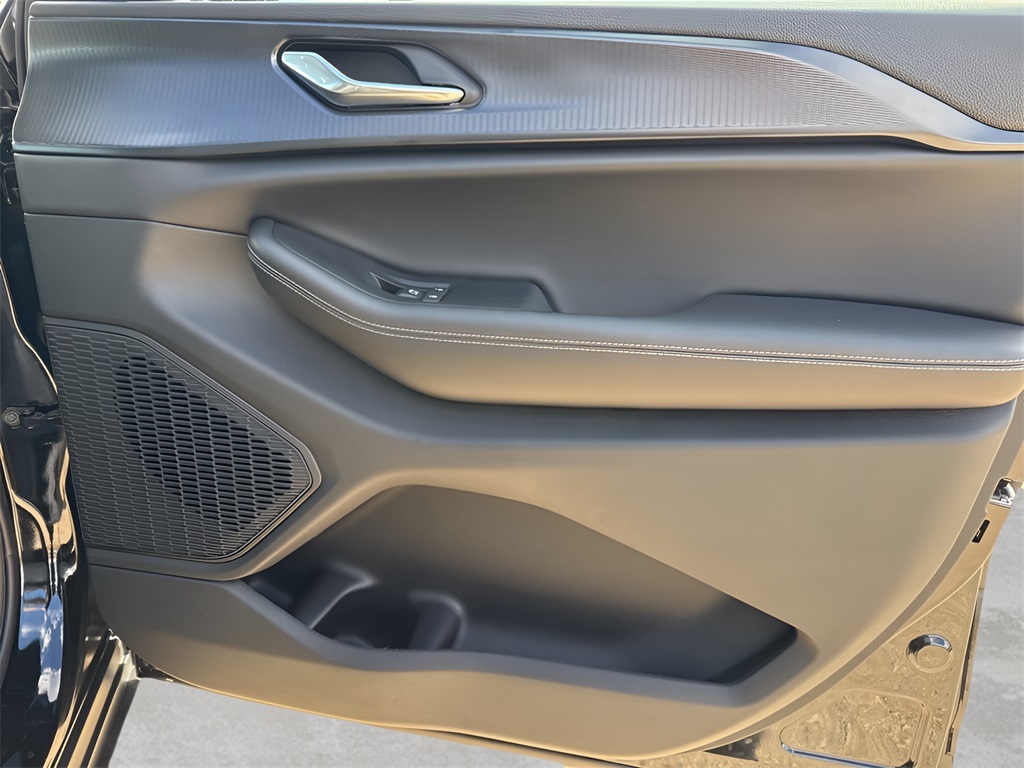 2025 Jeep Grand Cherokee L