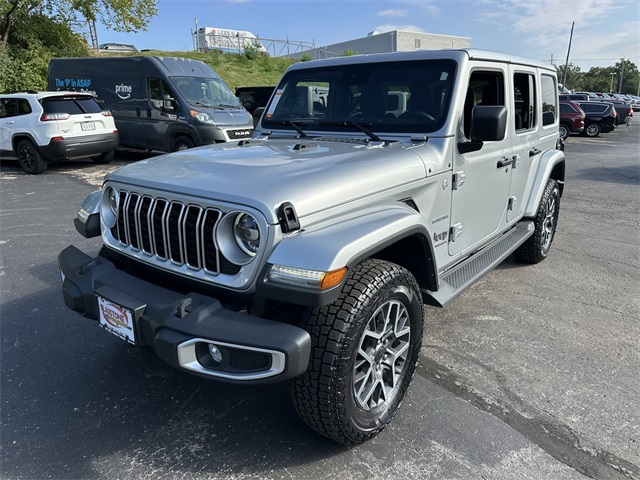 Certified 2024 Jeep Wrangler Sahara with VIN 1C4PJXEN1RW129352 for sale in Kansas City