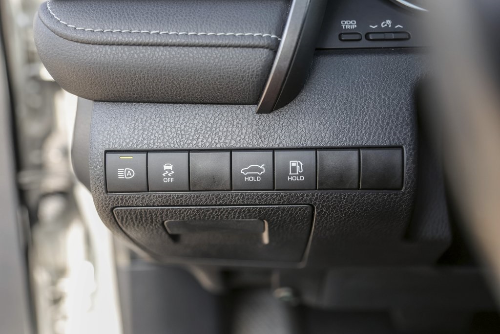 Used Car 2020 Toyota Camry  Xse For Sale Under $25,000 In Austin, Texas