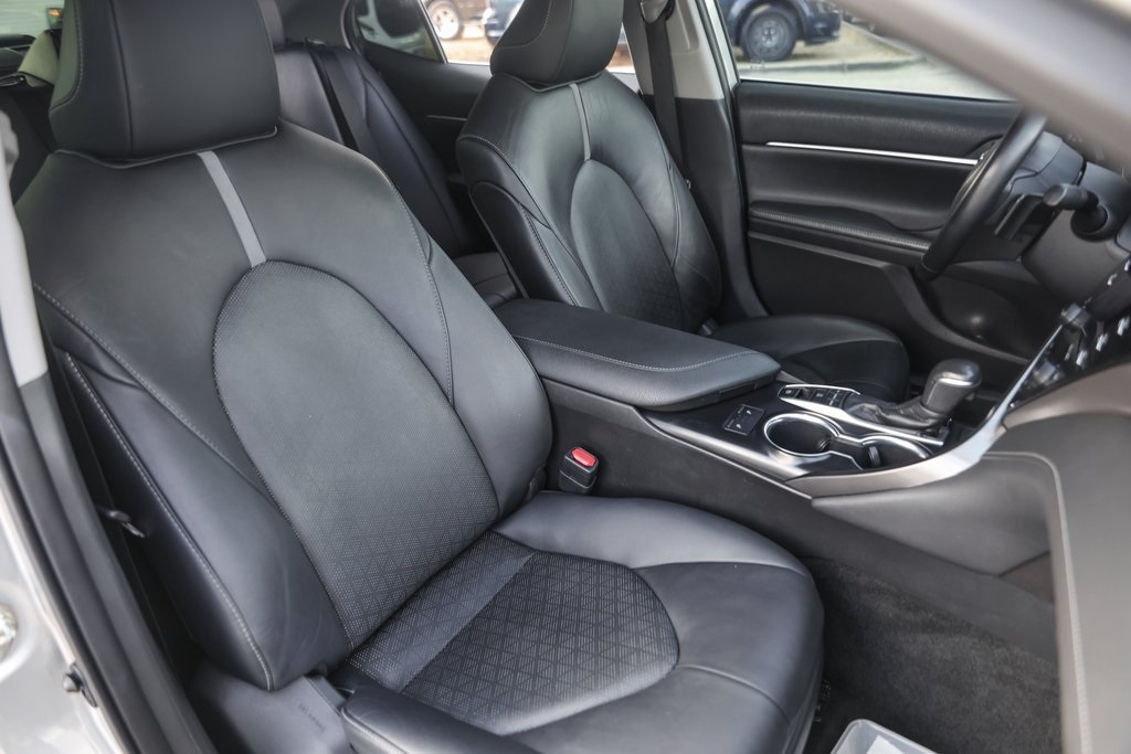 Used Car 2020 Toyota Camry  Xse For Sale Under $25,000 In Austin, Texas