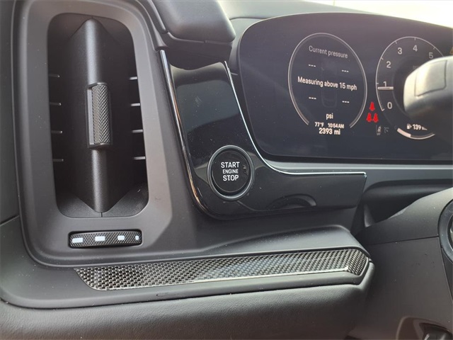 2025 Porsche Cayenne Coupe GTS - 10