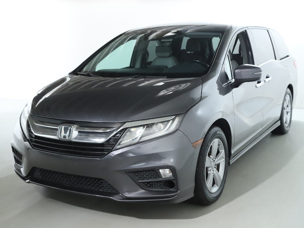 2016 Honda Odyssey SE photo 4