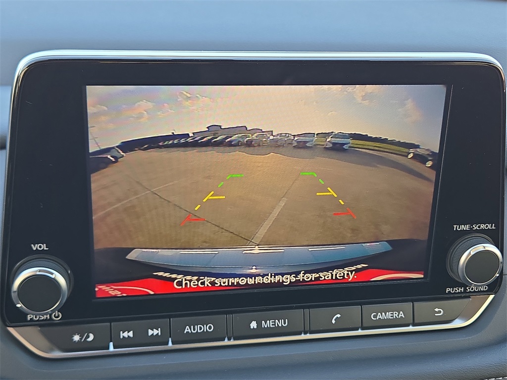 2026 Nissan Rogue SV - 10