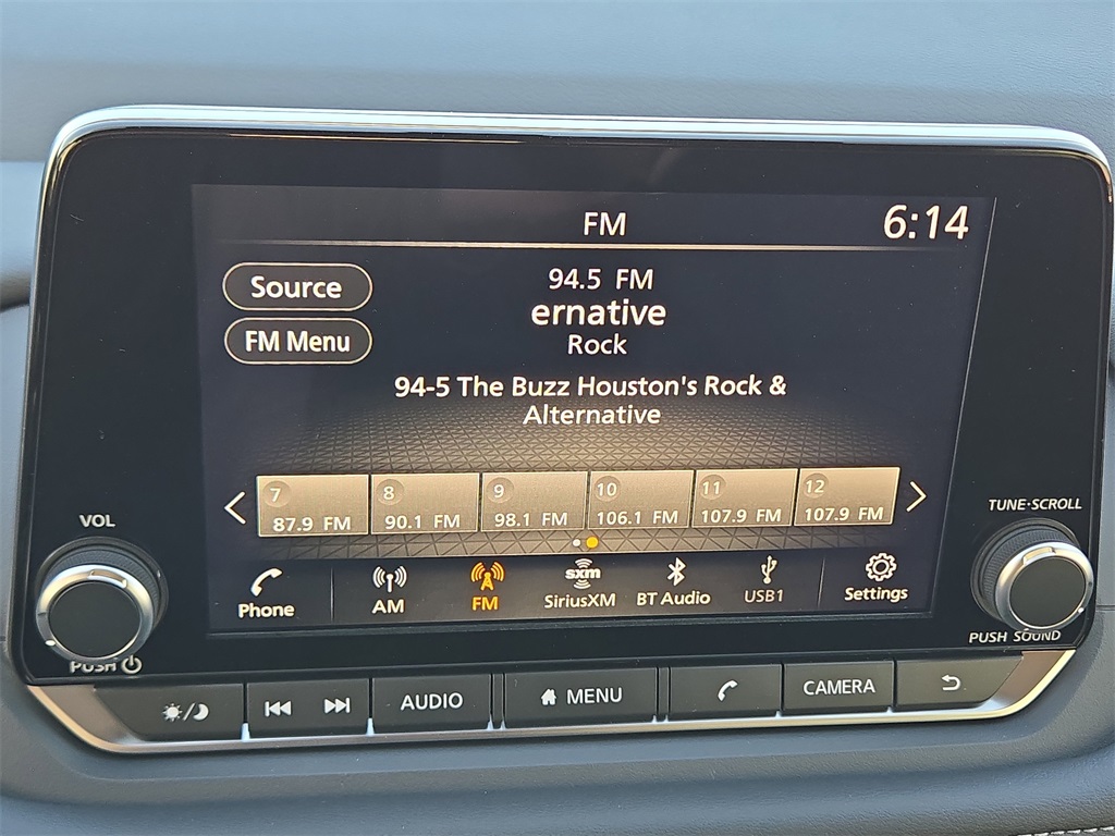 2026 Nissan Rogue SV - 11