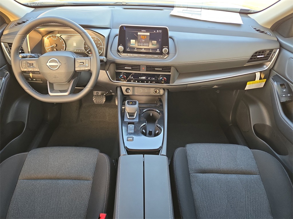 2026 Nissan Rogue SV - 4