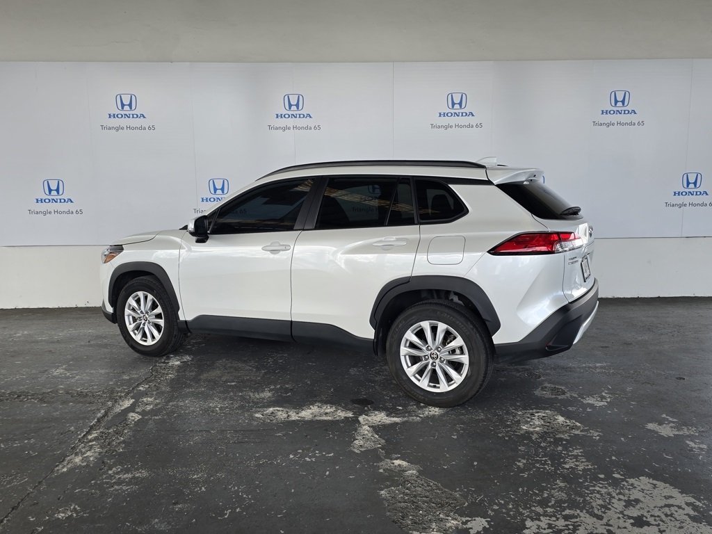 Thumbnail: 2024 Toyota Corolla Cross - 4