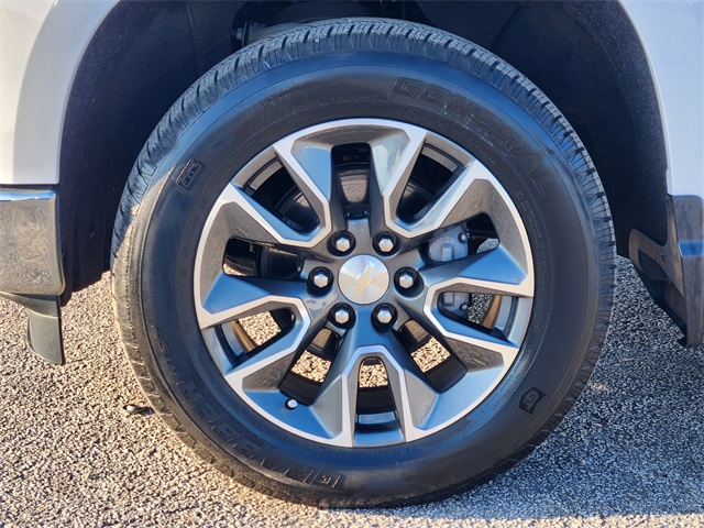 2022 Chevrolet Silverado 1500 LT - 9