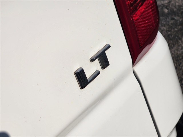 2022 Chevrolet Silverado 1500 LT - 11