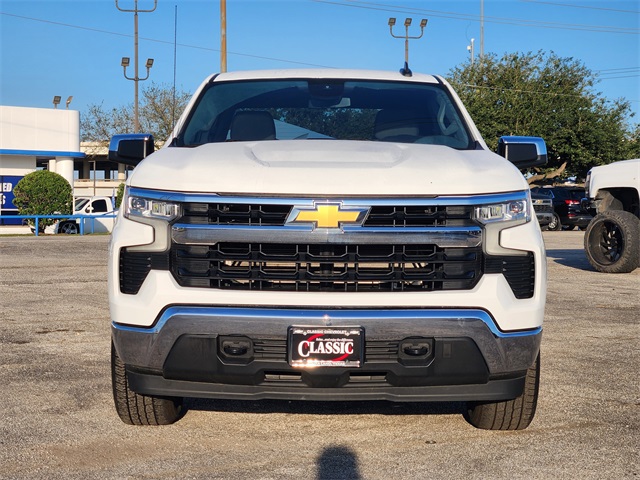 2022 Chevrolet Silverado 1500 LT - 1