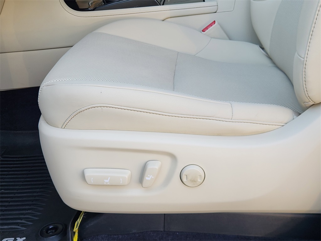 2022 Lexus GX 460  at Westside Lexus