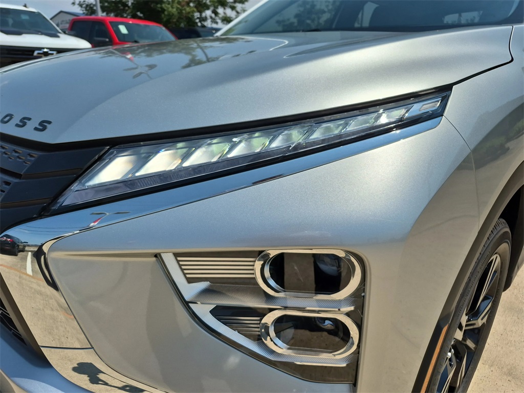 2025 Mitsubishi Eclipse Cross LE Silver at North Houston Mitsubishi