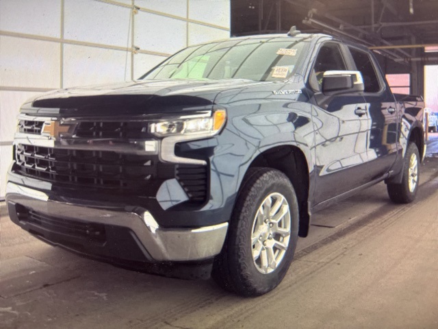 2022 Chevrolet Silverado 1500 LT Crew Cab 4WD
