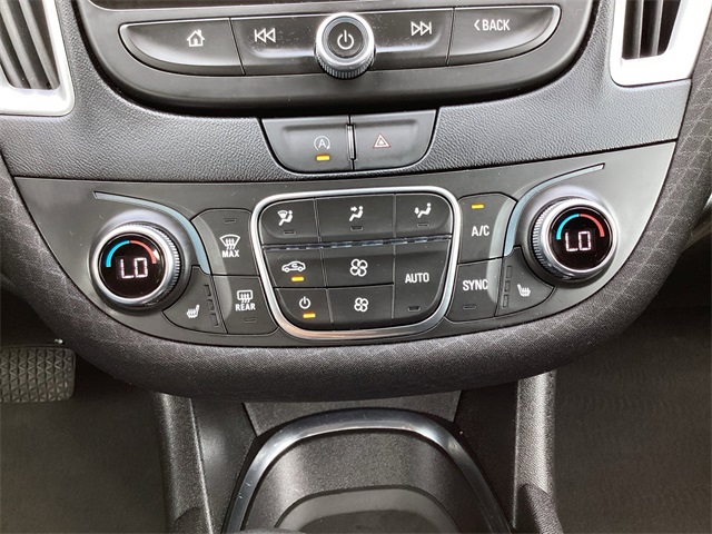 Used Car 2023 Chevrolet Malibu  Lt For Sale Under $20,000 In San Antonio, Texas