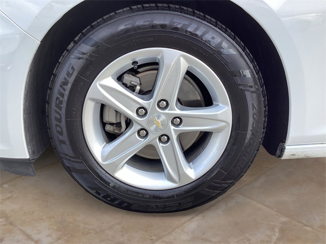 Used Car 2023 Chevrolet Malibu  Lt For Sale Under $20,000 In San Antonio, Texas