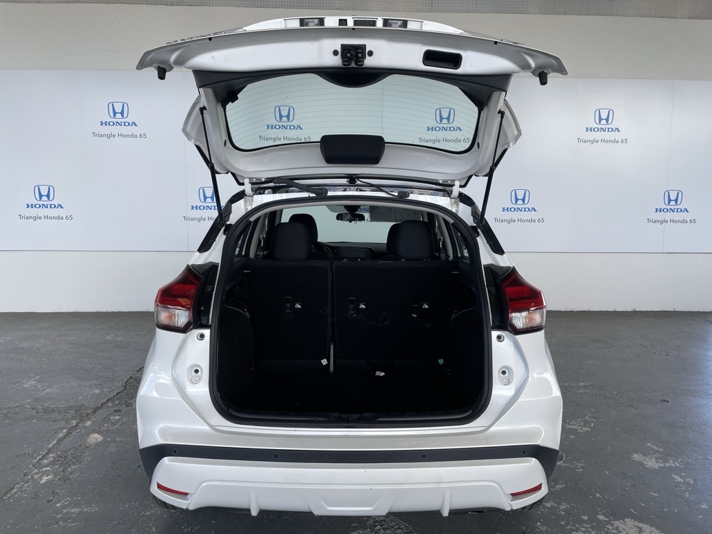 Thumbnail: 2024 Nissan Kicks - 32