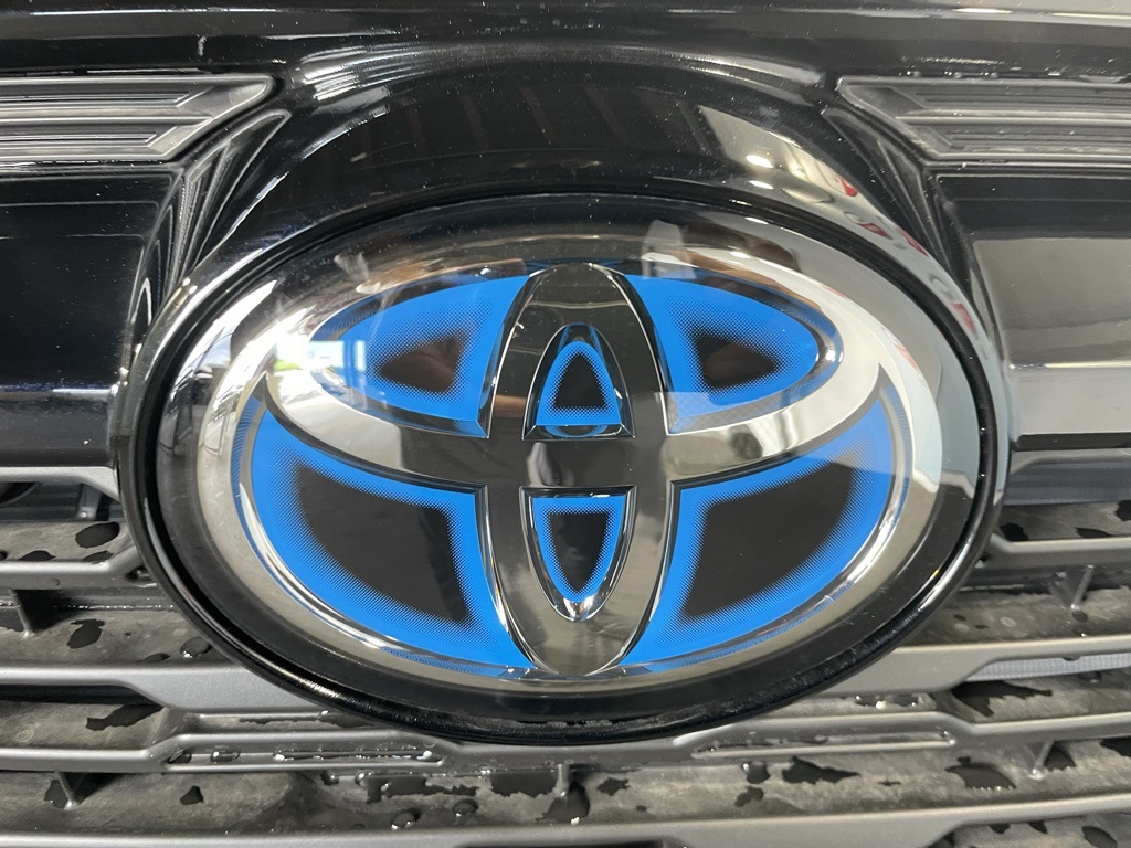 Thumbnail: 2025 Toyota RAV4 - 12