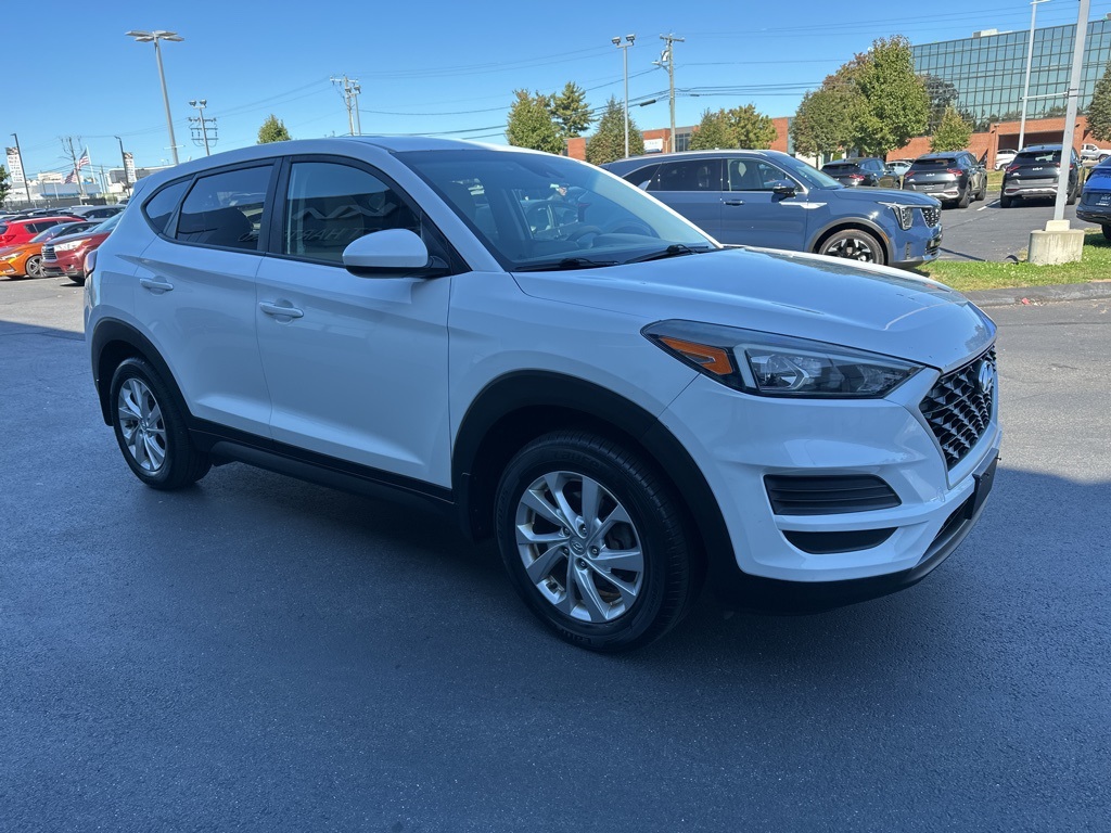 2019 Hyundai Tucson SE photo 3