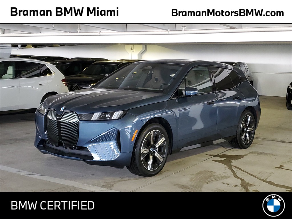 2026 BMW iX xDrive45