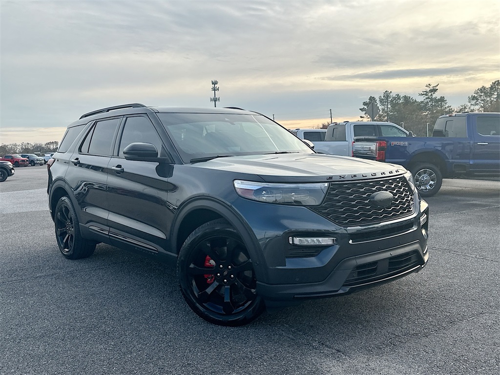 2023 Ford Explorer ST