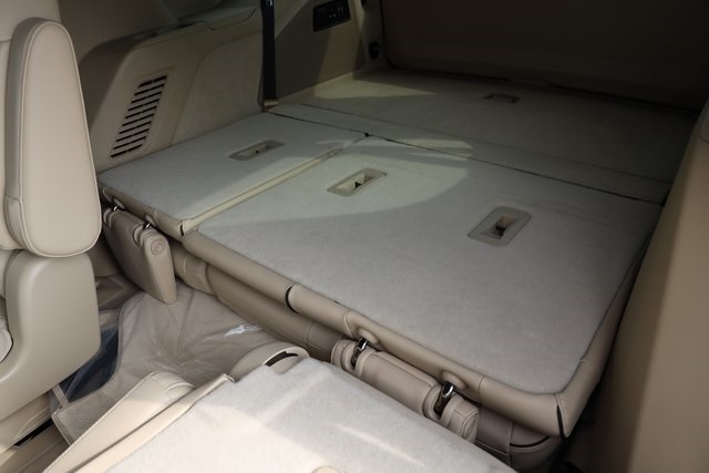 2022 Cadillac Escalade Premium Luxury Gray at Autostrade