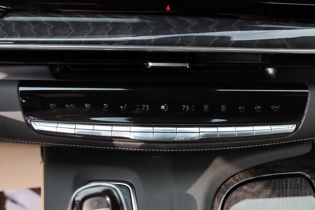 2022 Cadillac Escalade Premium Luxury Gray at Autostrade