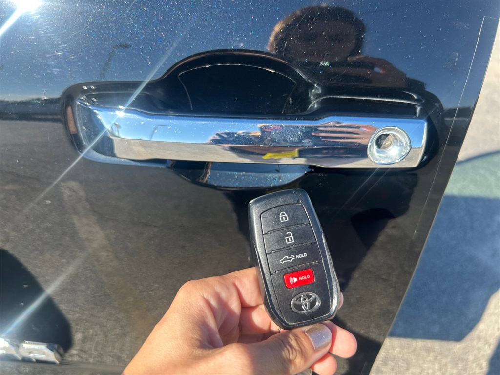 Used Car 2023 Toyota Tundra  Limited For Sale Under $50,000 In Floresville, Texas