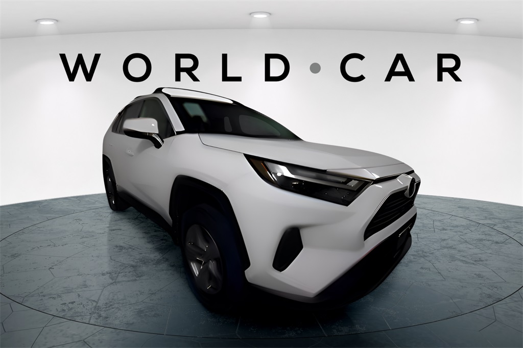 2024 Toyota RAV4 Hybrid XLE AWD