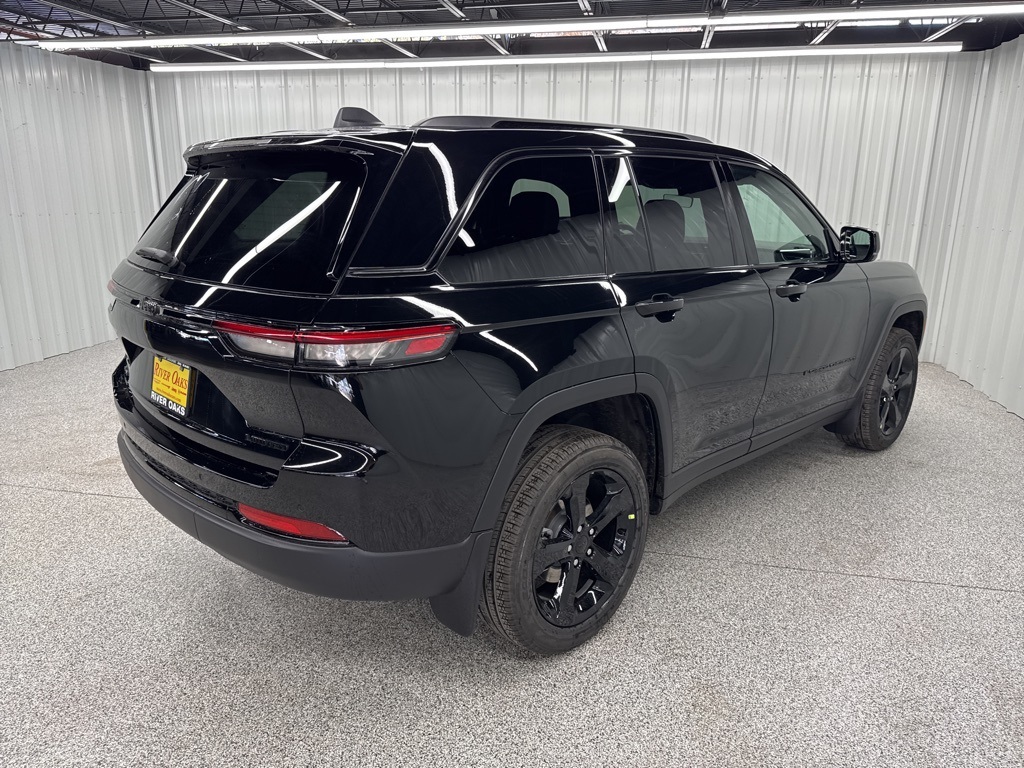 2025 Jeep Grand Cherokee Limited - 3