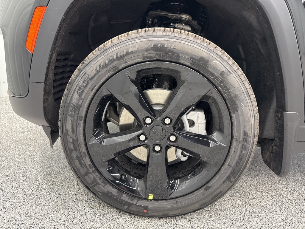 2025 Jeep Grand Cherokee Limited - 8