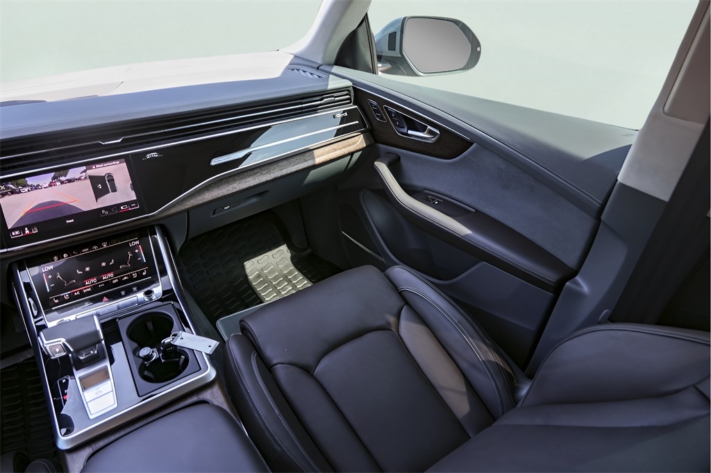 Used Car 2024 Audi Q8  55 Prestige For Sale Under $70,000 In Austin, Texas