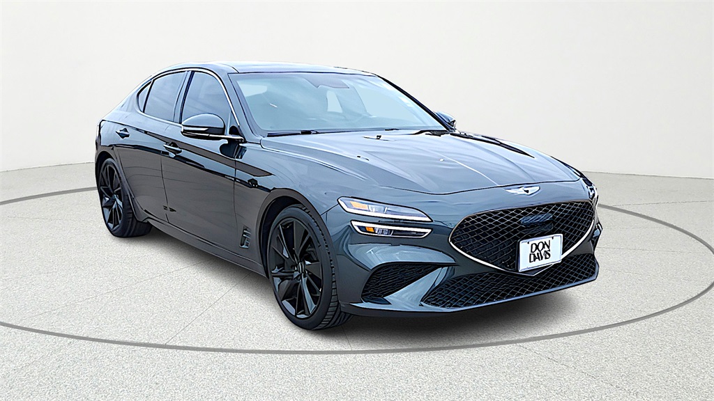 2023 Genesis G70