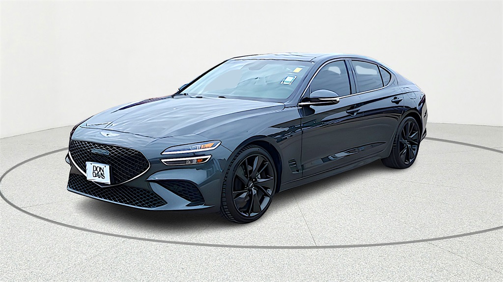 2023 Genesis G70