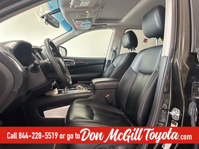 2016 Nissan Pathfinder SL Black at Gullo Toyota