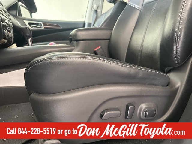 2016 Nissan Pathfinder SL Black at Gullo Toyota