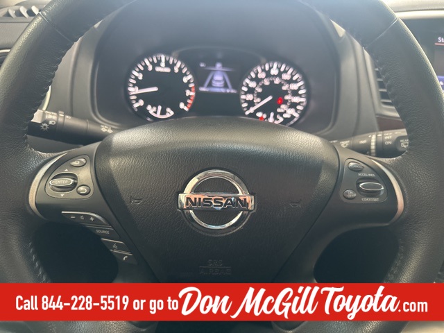 2016 Nissan Pathfinder SL Black at Gullo Toyota