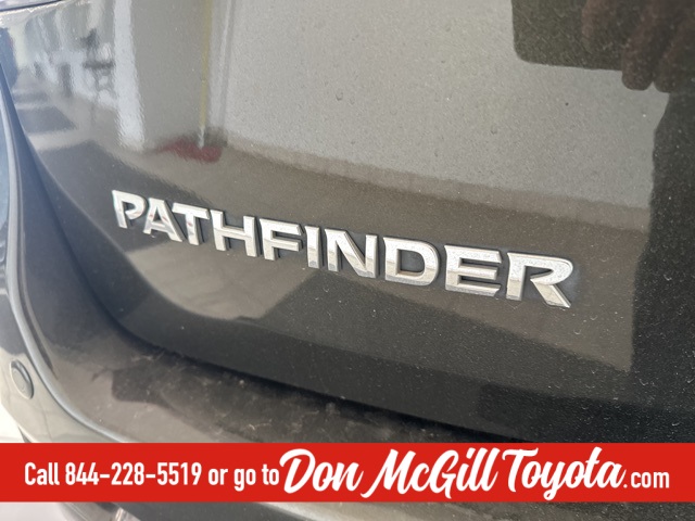 2016 Nissan Pathfinder SL Black at Gullo Toyota