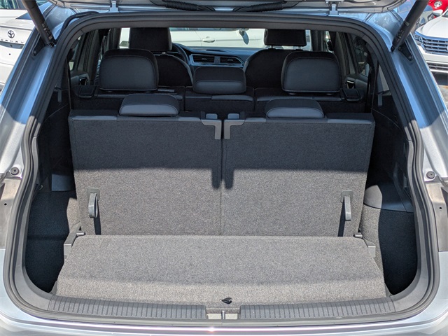 2024 Volkswagen Tiguan 2.0T SE R-Line Black Silver at Stokes Volkswagen