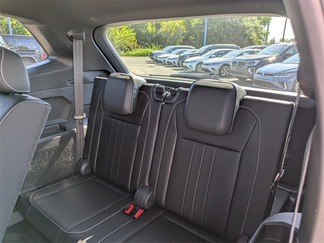 2024 Volkswagen Tiguan 2.0T SE R-Line Black Silver at Stokes Volkswagen