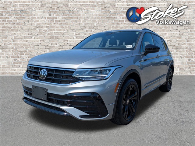 2024 Volkswagen Tiguan 2.0T SE R-Line Black Silver at Stokes Volkswagen
