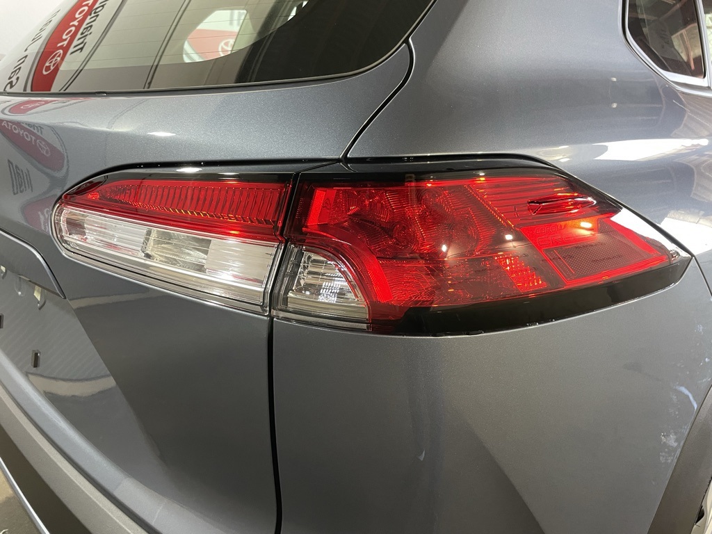 Thumbnail: 2026 Toyota Corolla Cross - 14