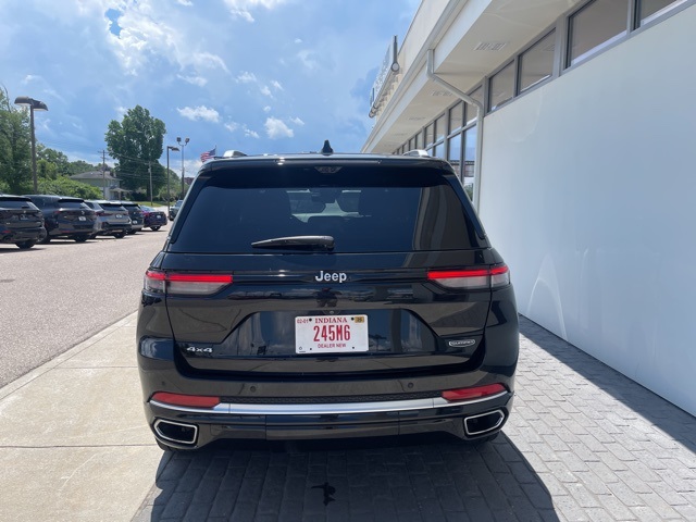 Black 2022 JEEP GRAND CHEROKEE for sale in South Bend, IN Photo 5
