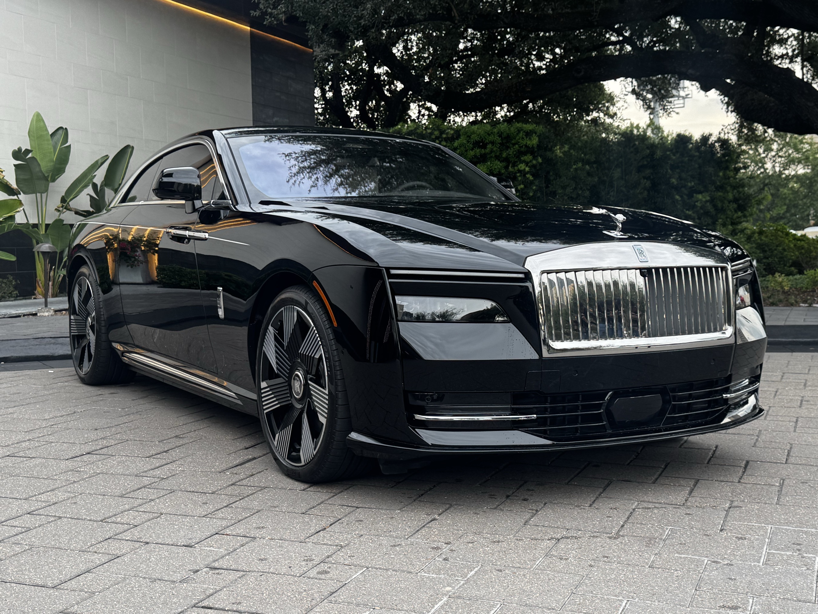 /2024 Rolls-Royce Spectre