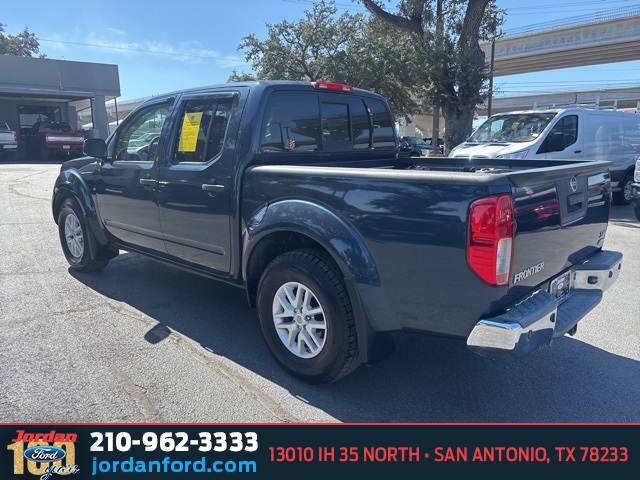 Used Car 2018 Nissan Frontier  Crew Pickup Sv Rear Wheel Drive For Sale Under $15,000 In San Antonio, Texas
