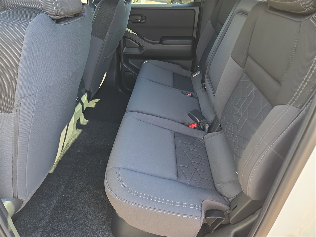 2026 Nissan Frontier SV - 8