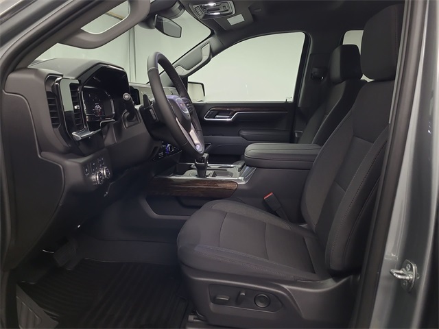 2025 – GMC – Sierra 1500